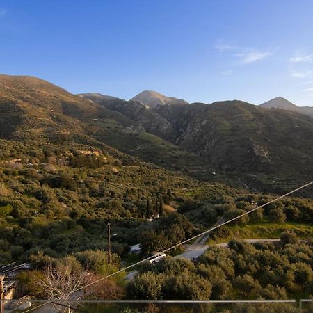 The Mountain House - Authentic Cretan Hideaway - Breathtaking And Nature Views Tourloti ภายนอก รูปภาพ