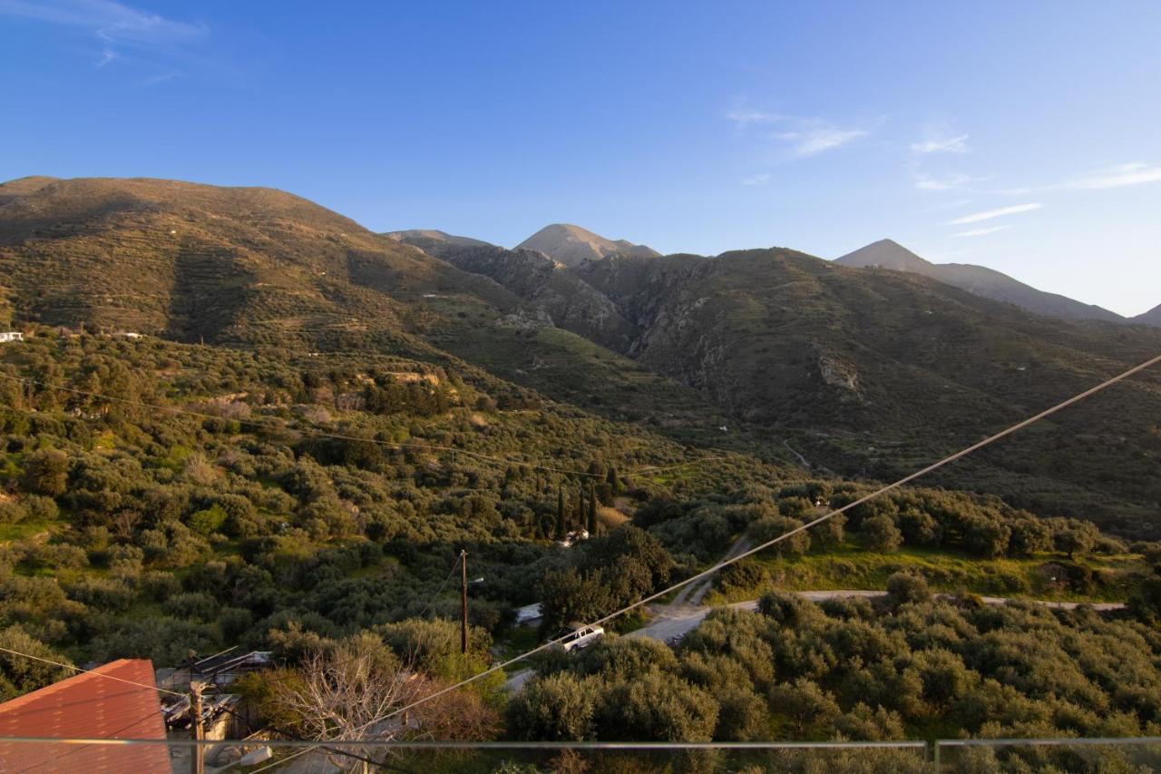 The Mountain House - Authentic Cretan Hideaway - Breathtaking And Nature Views Tourloti ภายนอก รูปภาพ